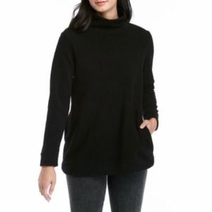Crown and Ivy Fleece Funnel Neck